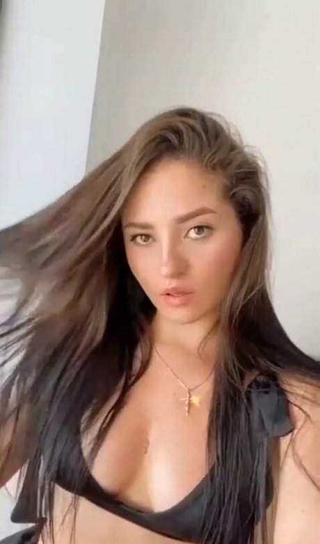 Angie Carmona