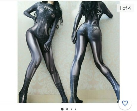 Naakte gelekte OnlyFans-foto van Bakedwhilstbonded