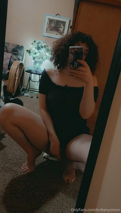 Naakte gelekte OnlyFans-foto van Brittanysimon