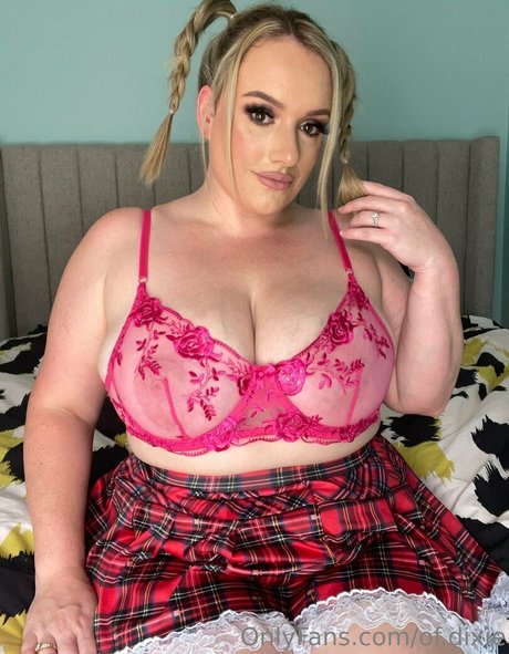 Naakte gelekte OnlyFans-foto van Ofdixie