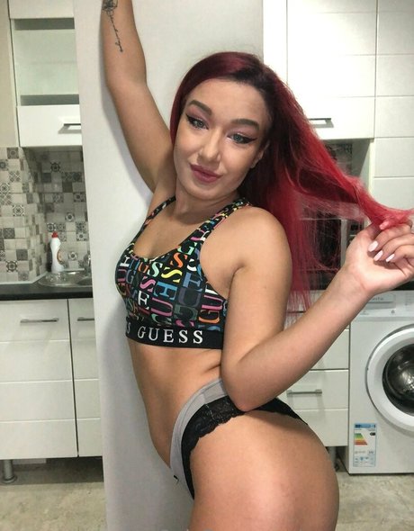 Naakte gelekte OnlyFans-foto van Aubreyfrost