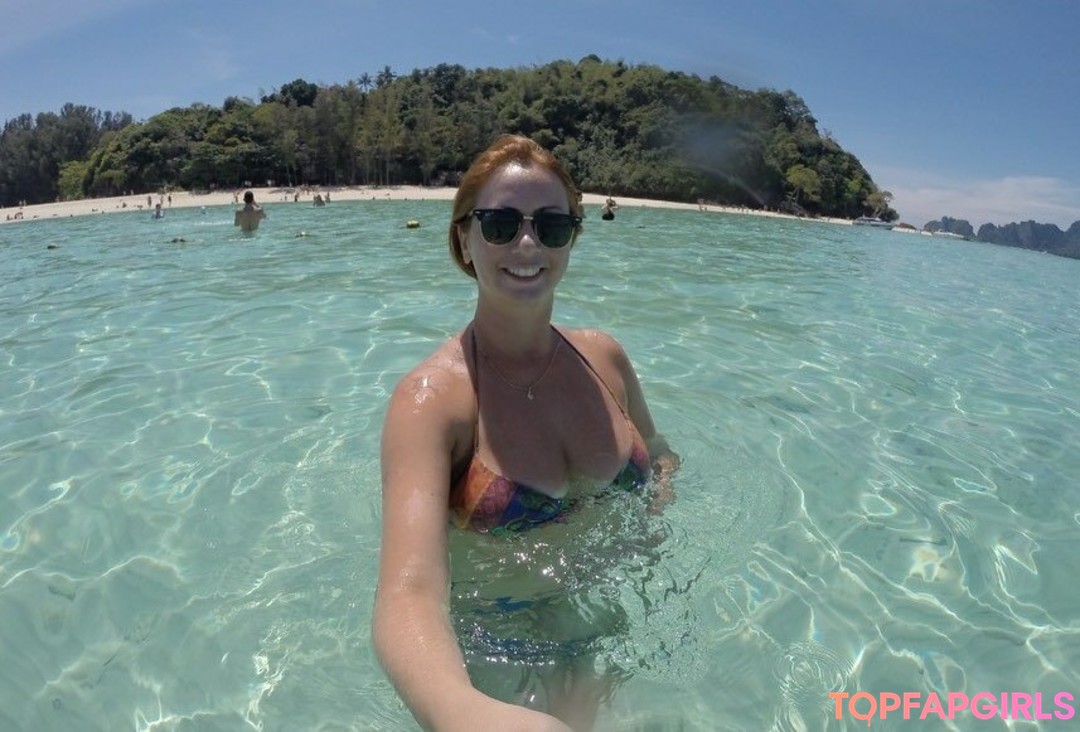 Naakte gelekte OnlyFans-foto van Francieli #2 Naakte gelekte OnlyFans-foto van Francieli #2