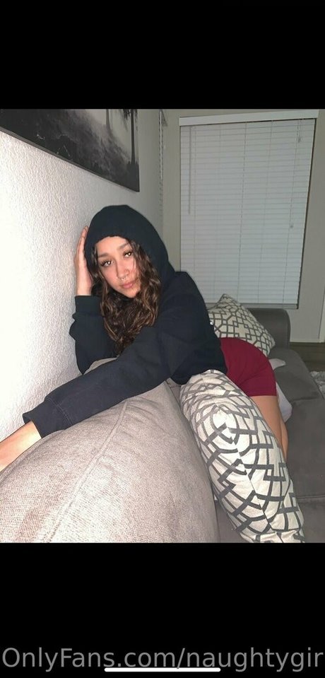 Naakte gelekte OnlyFans-foto van Kendalljakobs