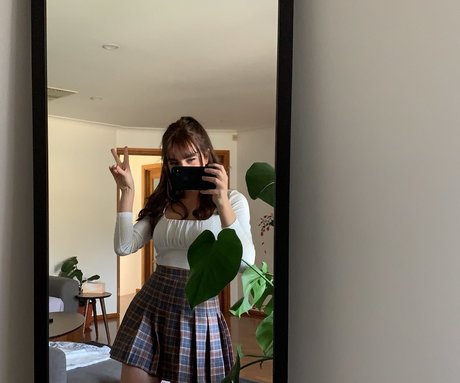 Naakte gelekte OnlyFans-foto van Paladinamber