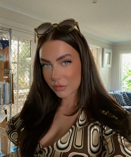 Naakte gelekte OnlyFans-foto van Paladinamber