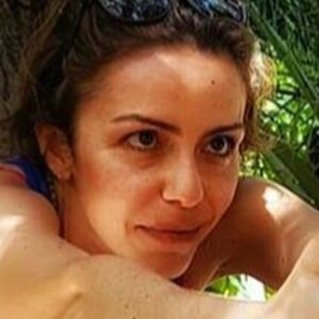 Naakte gelekte OnlyFans-foto van Karolin Fisekci