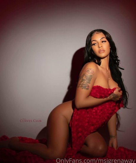Naakte gelekte OnlyFans-foto van Jasmine Grenaway