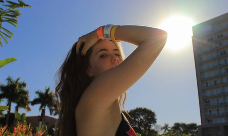 Naakte gelekte OnlyFans-foto van Melissa Nogas