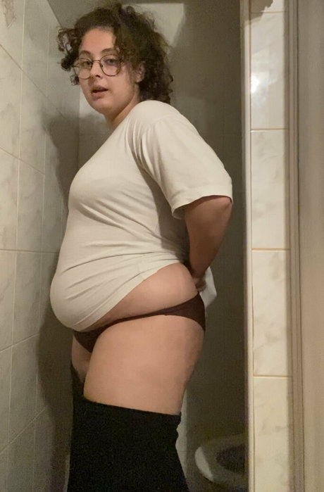 Naakte gelekte OnlyFans-foto van Cutecatanna