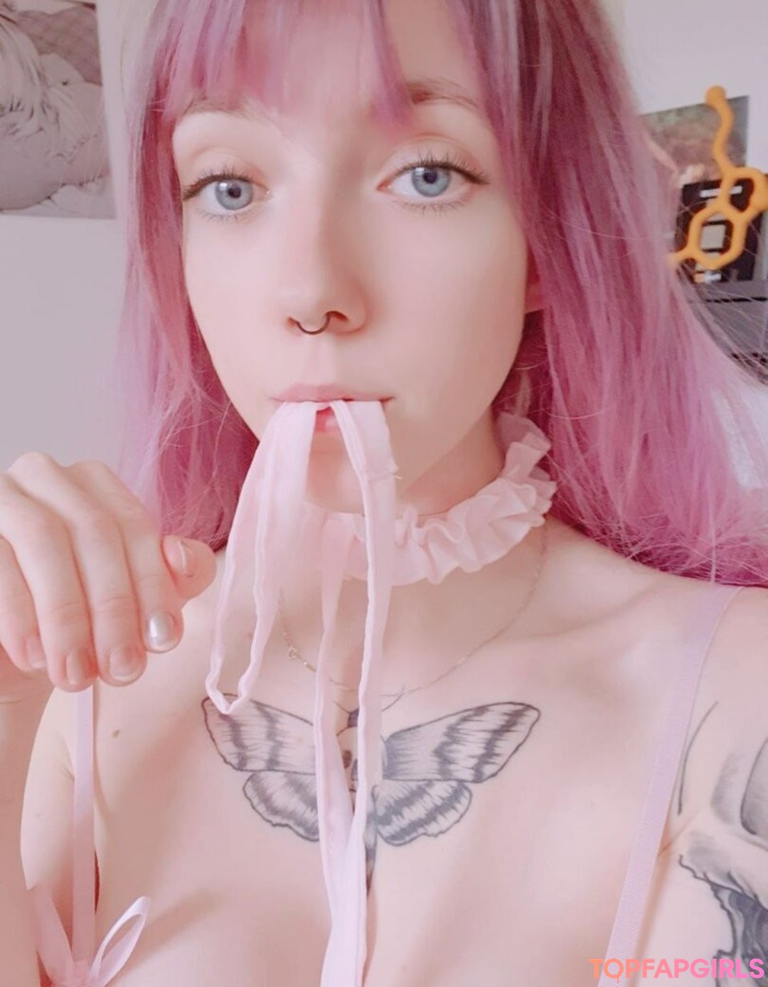 Naakte gelekte OnlyFans-foto van Elleslove #1248