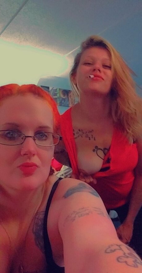 Naakte gelekte OnlyFans-foto van Daynamariie