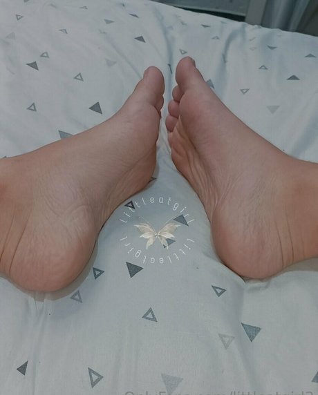 Naakte gelekte OnlyFans-foto van Forangel