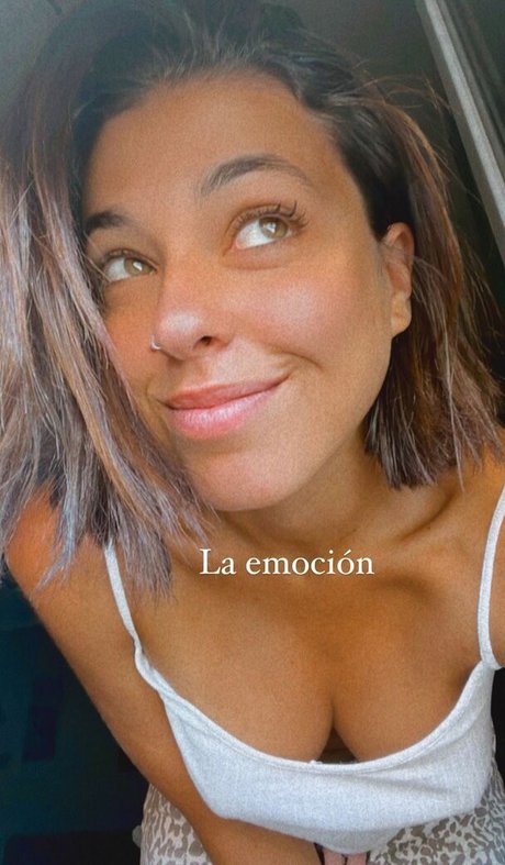 Naakte gelekte OnlyFans-foto van Marta De Lola