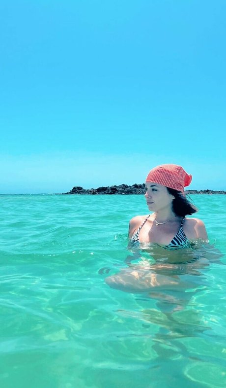 Naakte gelekte OnlyFans-foto van Marta De Lola