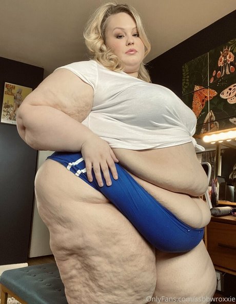 Naakte gelekte OnlyFans-foto van Ssbbwroxxie