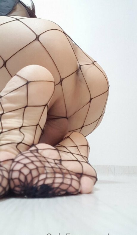 Naakte gelekte OnlyFans-foto van Ywzzz