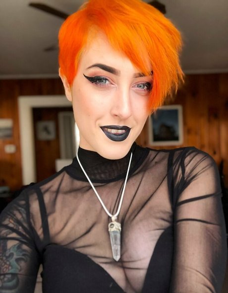 Yoemilyreyfree
