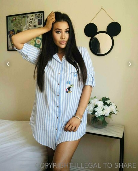 Naakte gelekte OnlyFans-foto van Missscarletrose