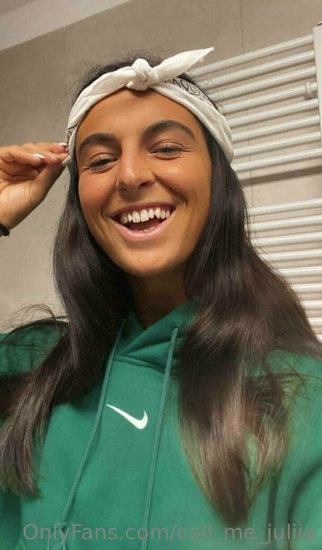 Callmejuliia