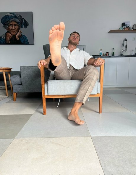 Naakte gelekte OnlyFans-foto van Freefootgod