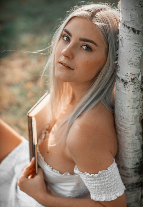 Naakte gelekte OnlyFans-foto van Evaelfiefree