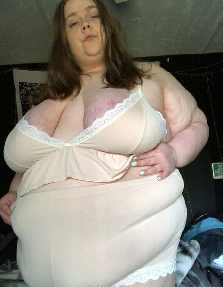 Naakte gelekte OnlyFans-foto van Fatstonerchickfree