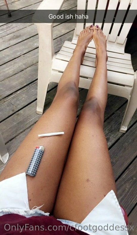Cfootgoddessx