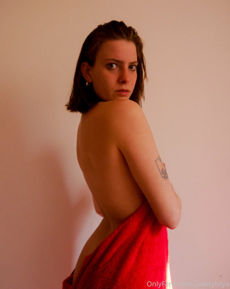 Naakte gelekte OnlyFans-foto van Jadesylviya