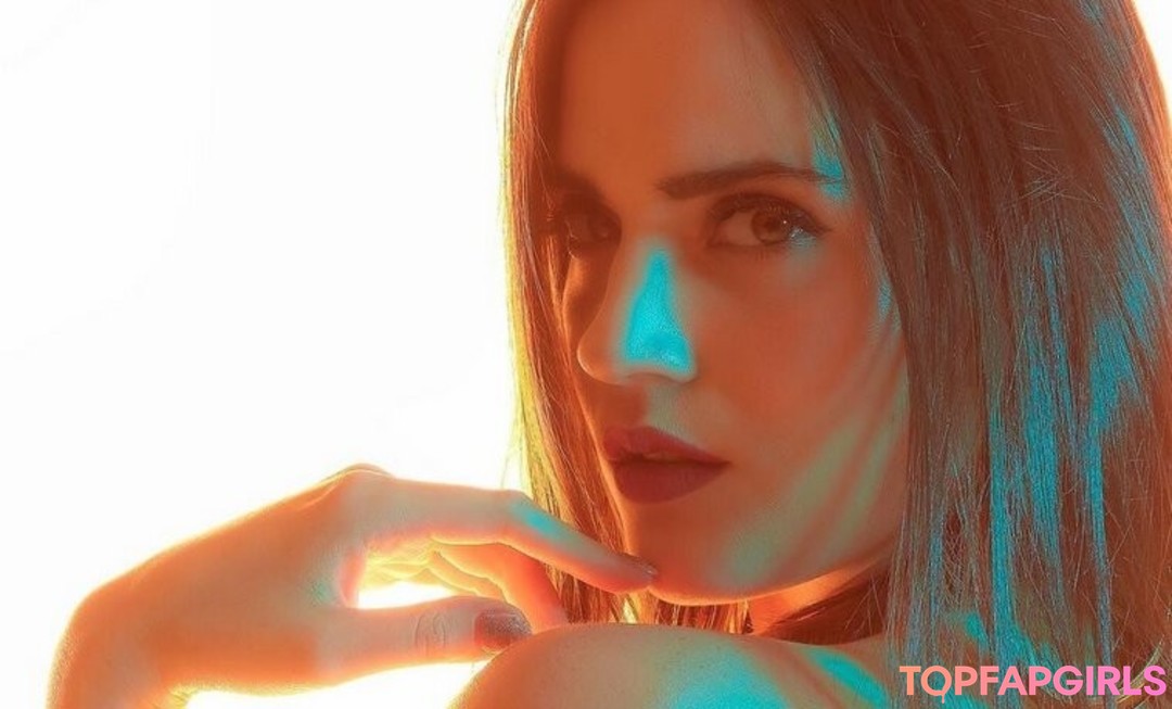 Naakte gelekte OnlyFans-foto van Ophelie Rullier #1117