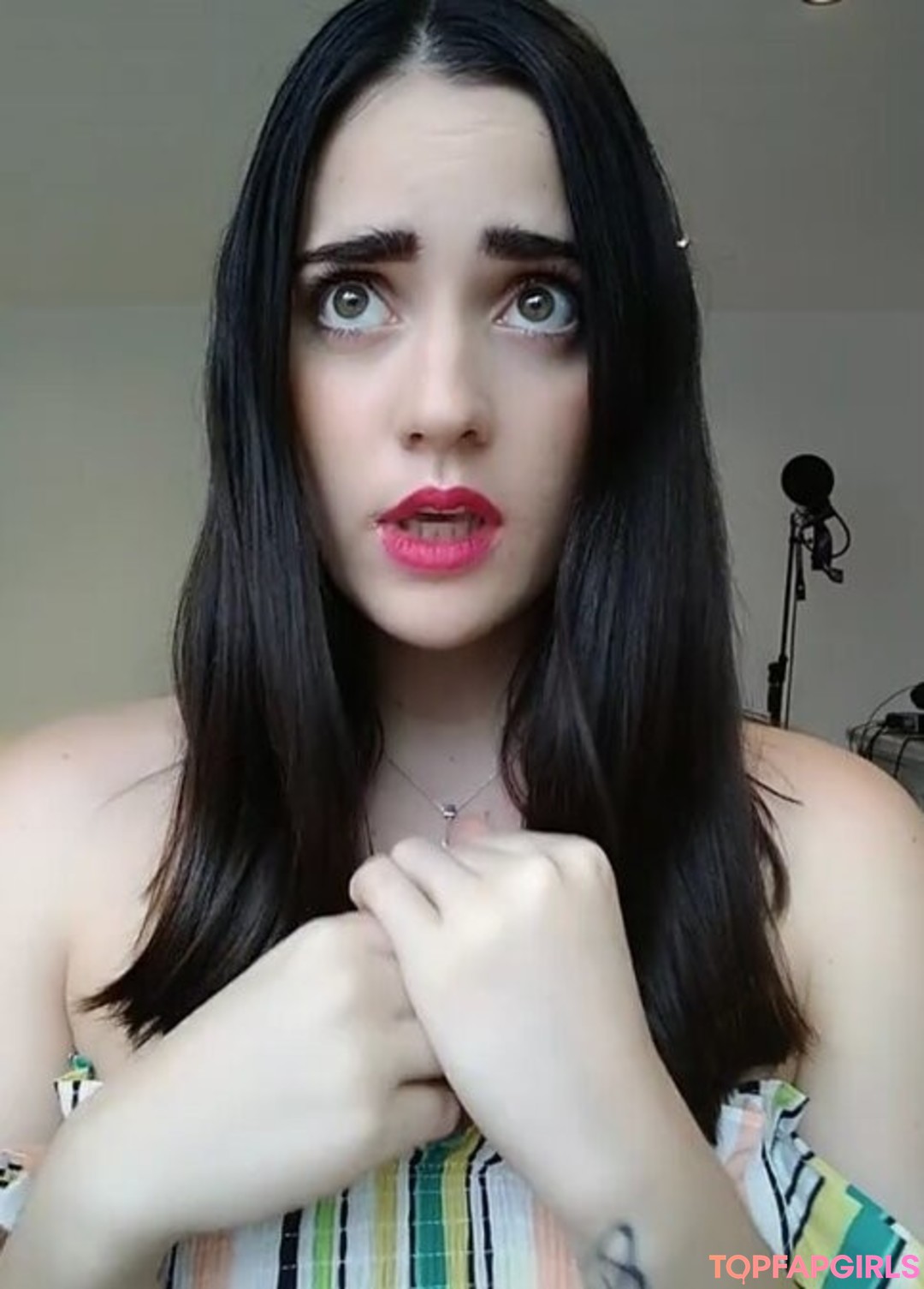 Naakte gelekte OnlyFans-foto van Ophelie Rullier #1251