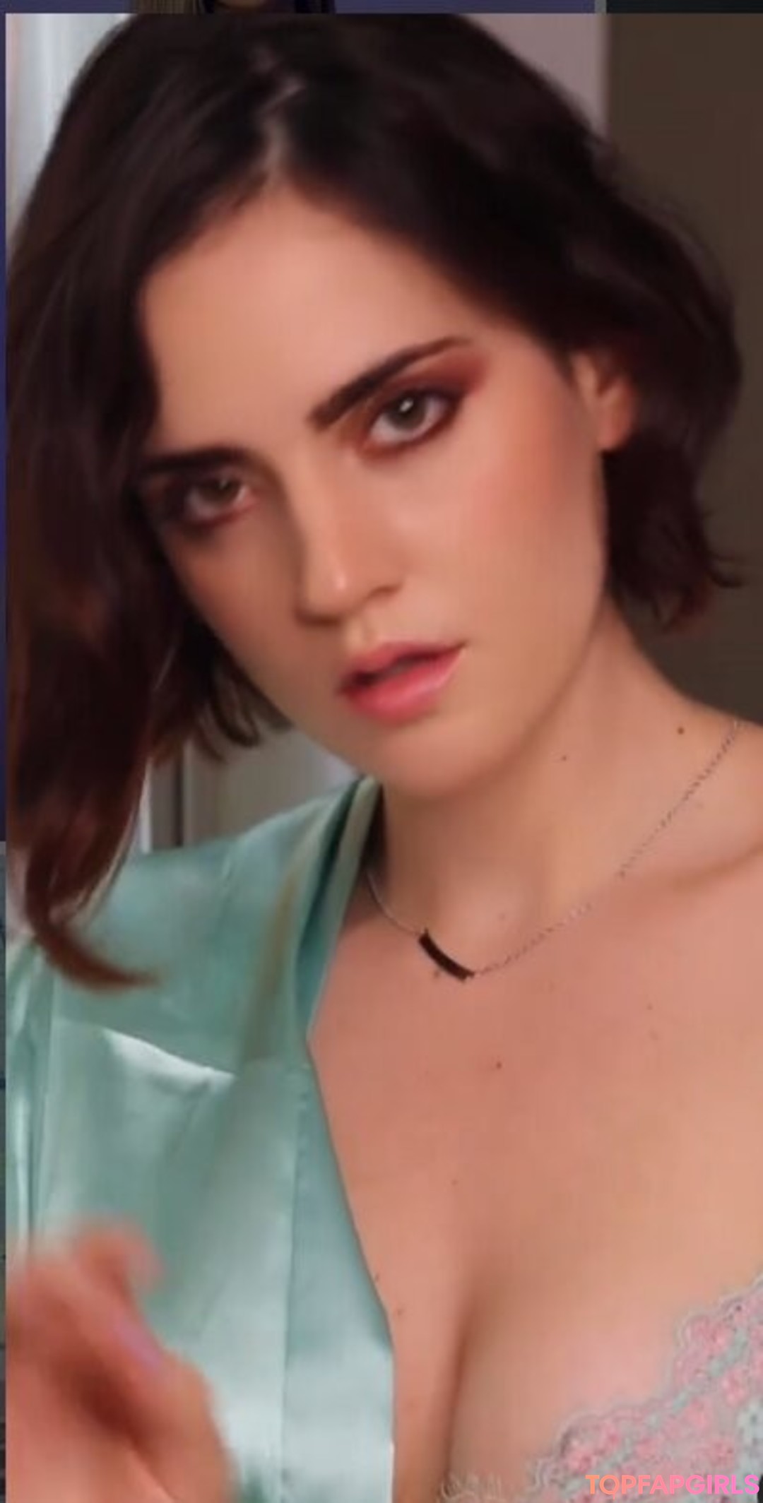 Naakte gelekte OnlyFans-foto van Ophelie Rullier #1316