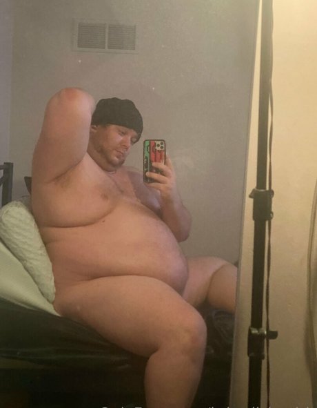 Naakte gelekte OnlyFans-foto van Lrdradishspirit