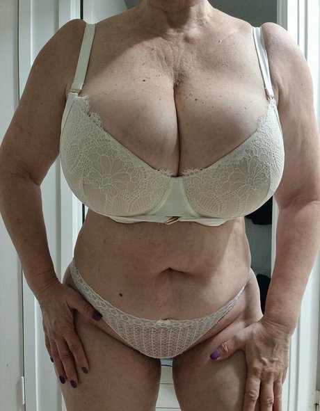 Sexymatureaussielady