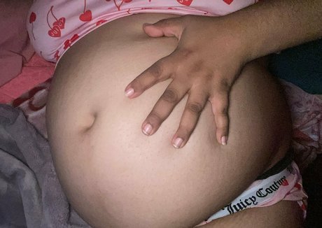 Naakte gelekte OnlyFans-foto van Dairyqueen94