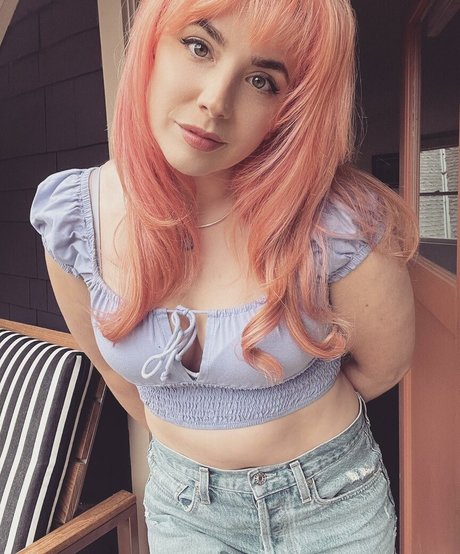 Naakte gelekte OnlyFans-foto van Mary Kish