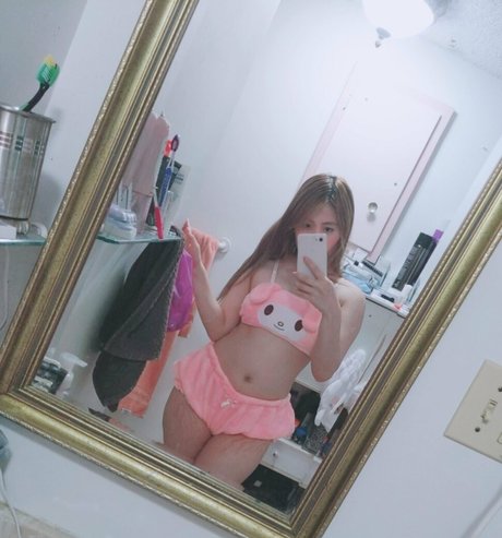 Naakte gelekte OnlyFans-foto van Lindychii