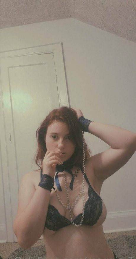 Naakte gelekte OnlyFans-foto van Polishprincess