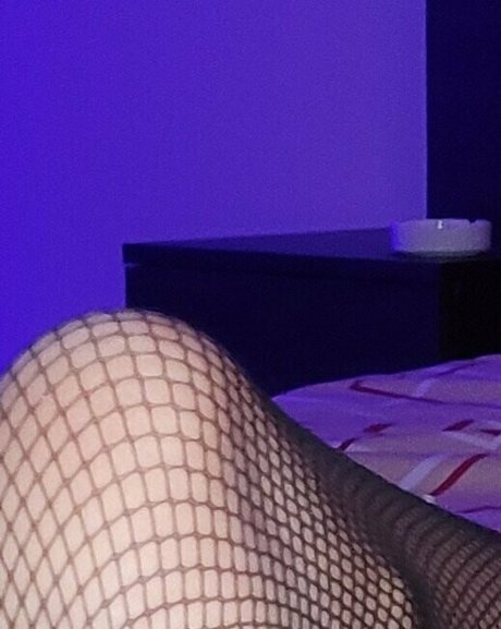 Naakte gelekte OnlyFans-foto van Miicaelanatalii