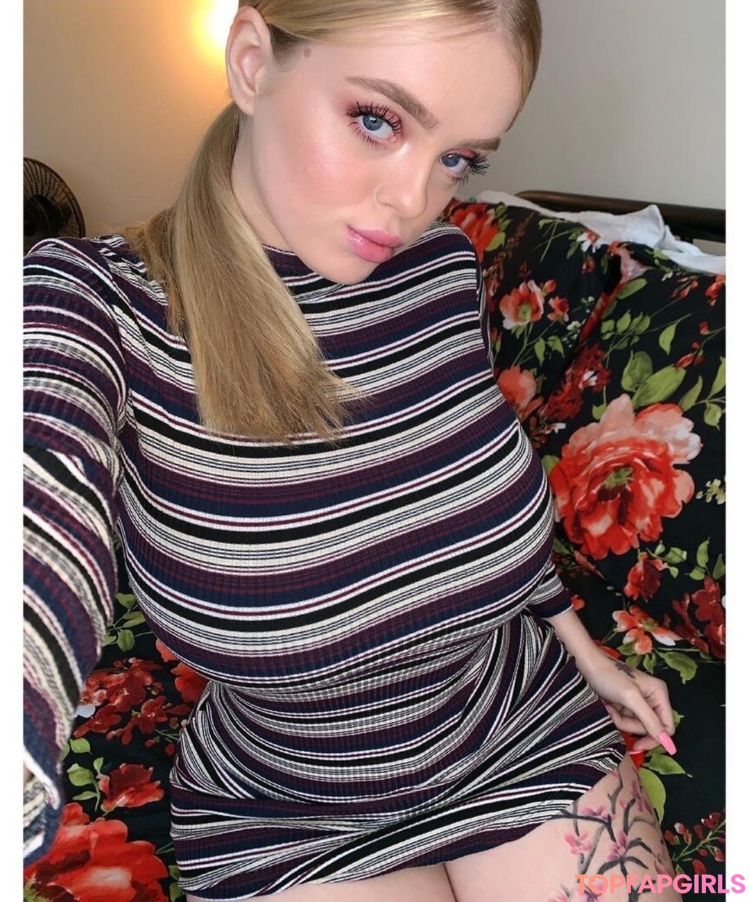 Naakte gelekte OnlyFans-foto van Playwithtayyy #349 Naakte gelekte OnlyFans-foto van Playwithtayyy #349
