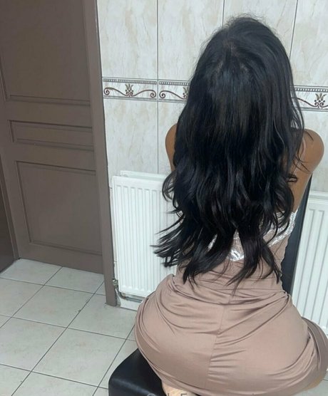 Naakte gelekte OnlyFans-foto van Nisjemm