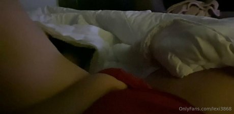 Naakte gelekte OnlyFans-foto van Oceanttv