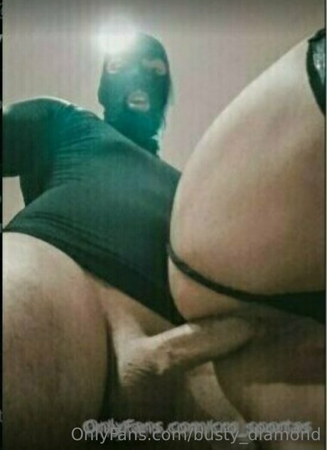Busty_diamond