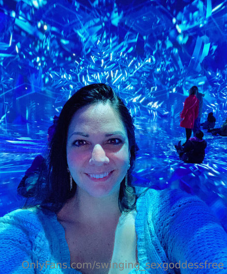 Swinging_sexgoddessfree