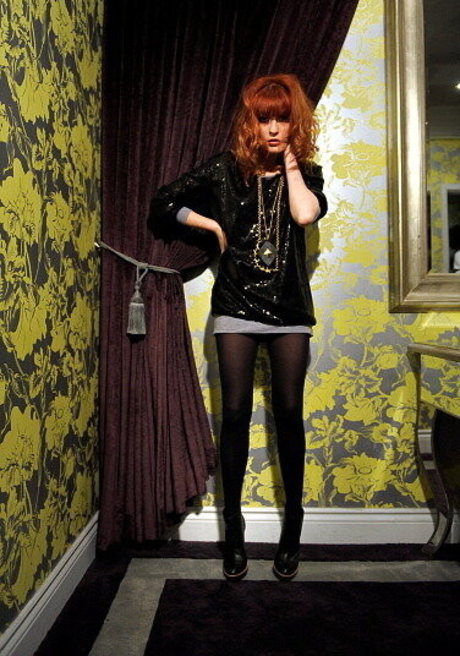 Naakte gelekte OnlyFans-foto van Florence Welch