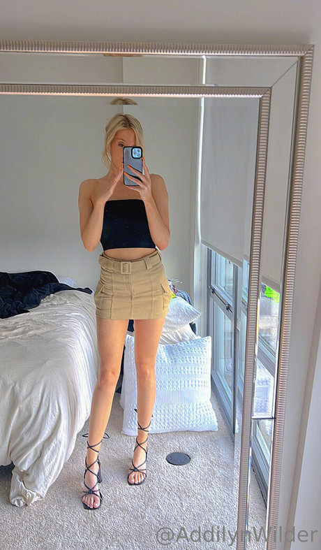 Naakte gelekte OnlyFans-foto van Addilynwilder