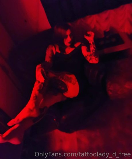 Tattoolady_d_free
