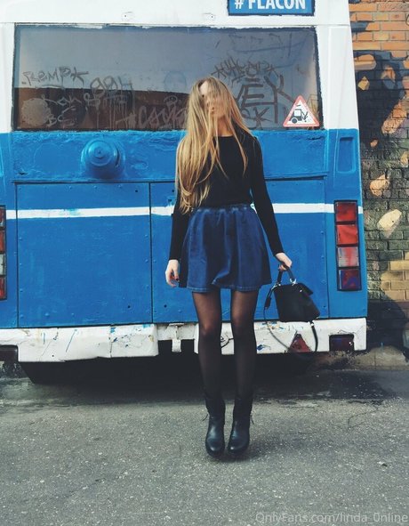 Naakte gelekte OnlyFans-foto van Linda0nline