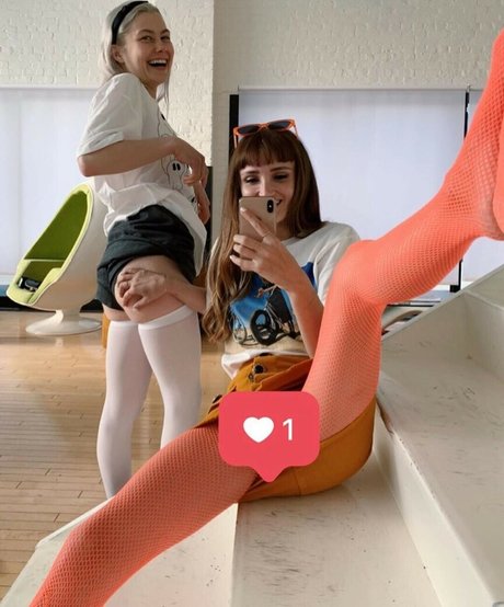 Naakte gelekte OnlyFans-foto van Phoebe Bridgers