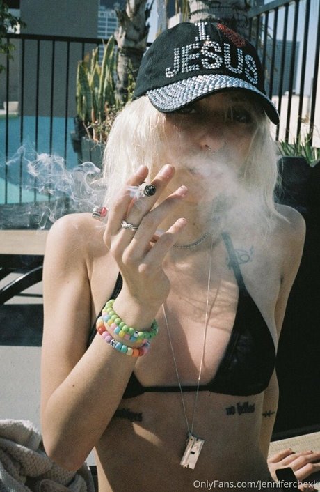 Naakte gelekte OnlyFans-foto van Jenniferchexk