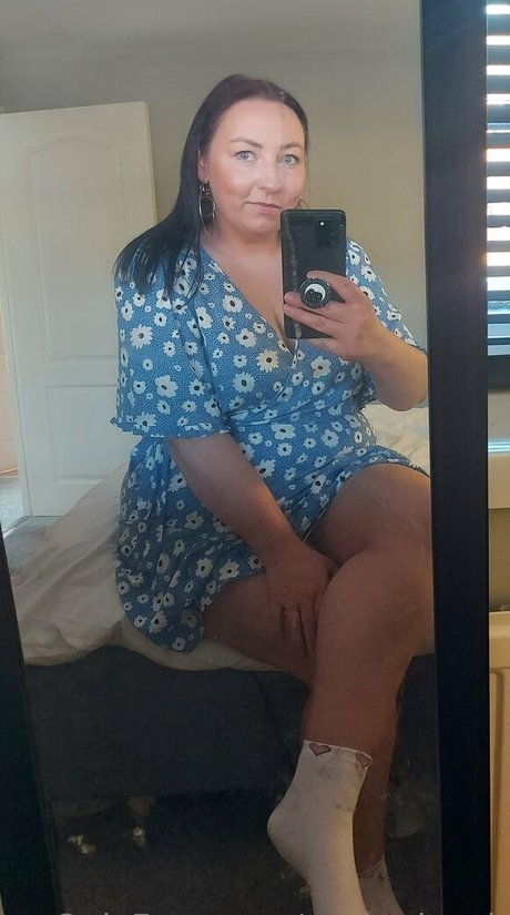 Naakte gelekte OnlyFans-foto van Cucktalesuk